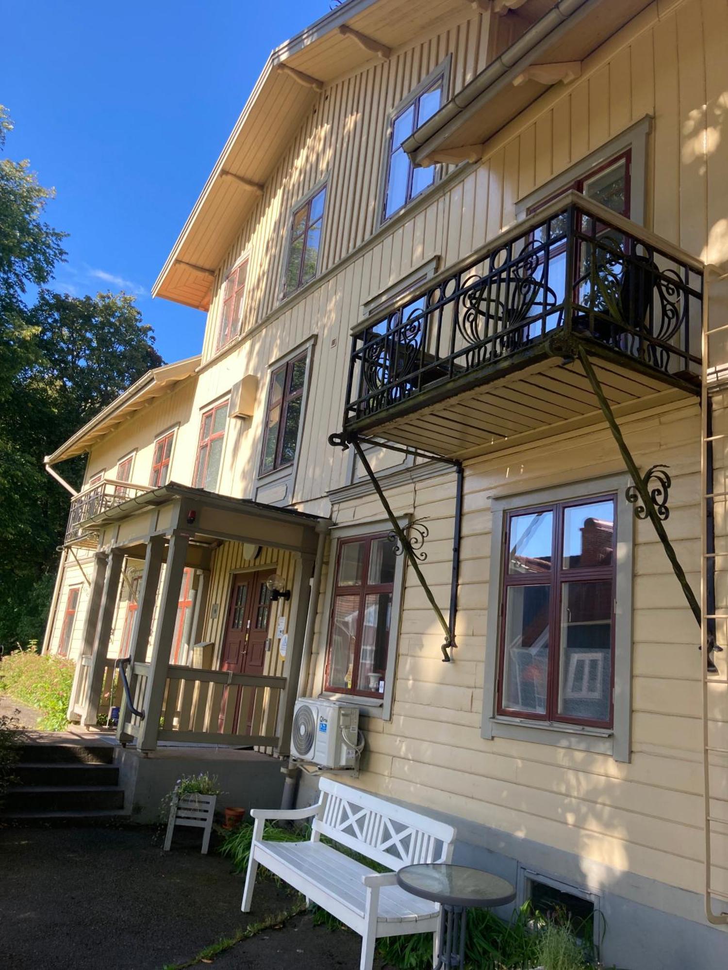 Moessebergs Vandrarhem Falköping المظهر الخارجي الصورة