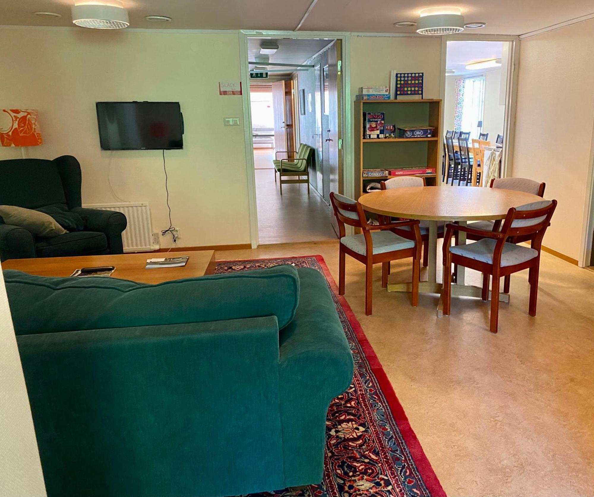 Moessebergs Vandrarhem Falköping المظهر الخارجي الصورة